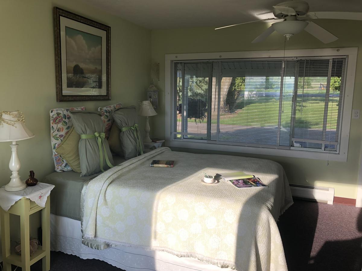 Savannah House Wine Country Inn & Cottages Himrod Exterior foto